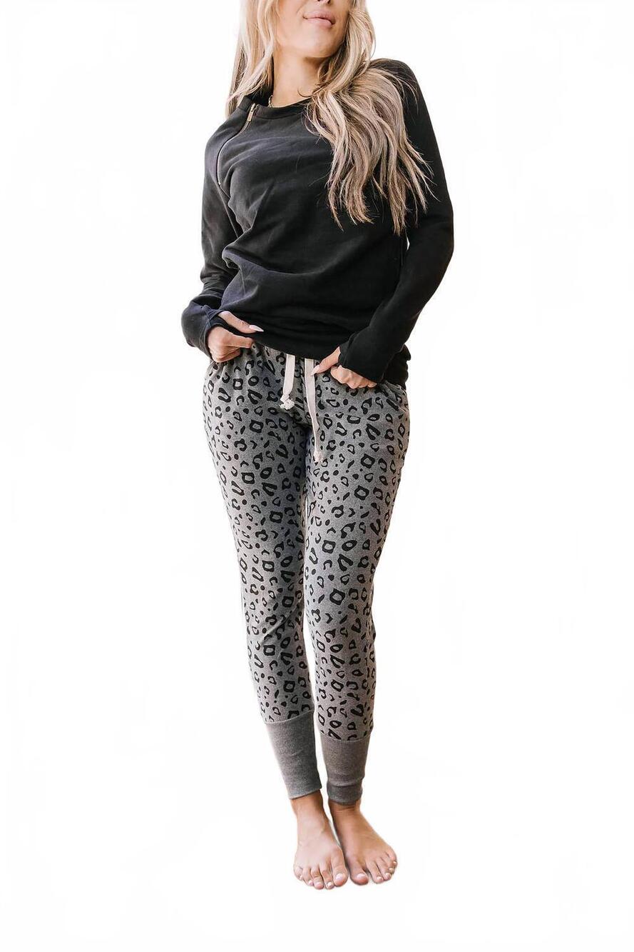 NEW AMPERSAND AVE triple stretch jogger pants in charcoal leopard